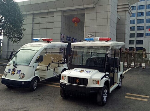 公安巡邏車