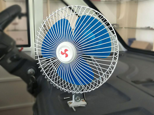 車載風扇