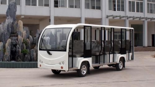 長沙電動巡邏車對蓄電池的性能要求